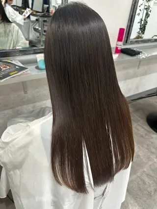 ロング 篠崎 佑季のヘアスタイル