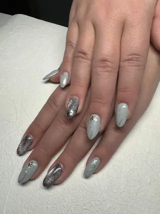 ネイル JULIE NAILのネイルデザイン