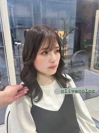 ミディアム カラー ありむらもえ/ 透明感カラーのヘアスタイル