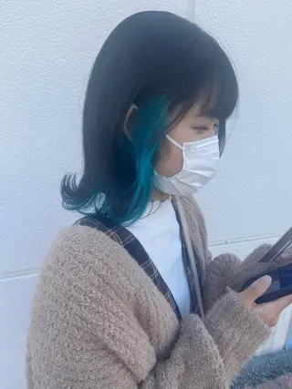 カラー 瀧下 唯のヘアスタイル