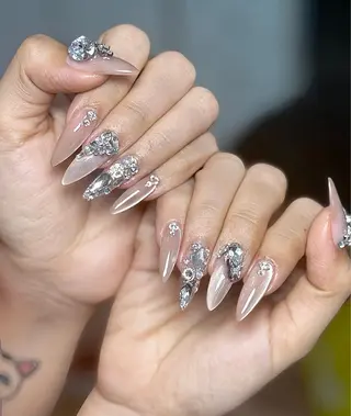 ネイル Minette nailHuongのネイルデザイン