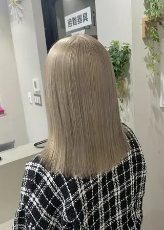 セミロング ✨【公式】 juhl.横浜✨のヘアスタイル