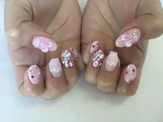 ネイル 💎🐰 saki. m 🐰💎のネイルデザイン