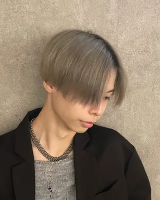 ショート こだわりハイトーン/ ケアブリーチ/岸のヘアスタイル