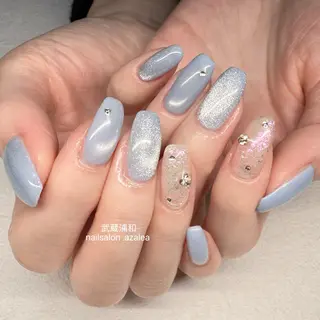 ネイル R inのネイルデザイン