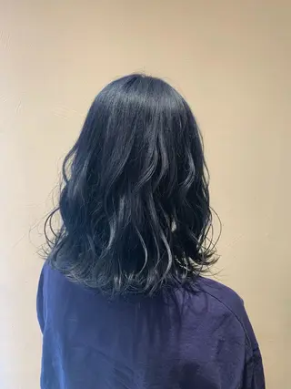 ミディアム カラー WILL DRESS JR高槻店所属・内山 由貴奈のヘアスタイル