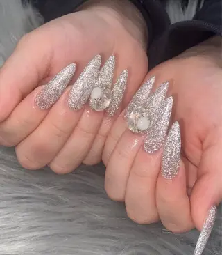 ネイル Bitty／ SENA⋆˙⟡ —のネイルデザイン