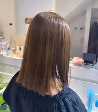 ミディアム カラー 矢幡 栞菜のヘアスタイル