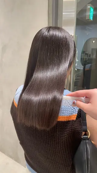 ロング カラー たかはし ゆうなのヘアスタイル