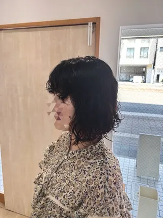 ミディアム scena(シーナ)所属・『大西　陸』 透明感color🔆のヘアスタイル