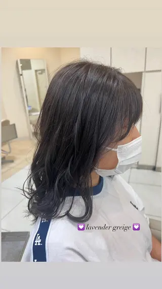 ミディアム カラー ヘアアレンジ LiTA 友田未来のヘアスタイル