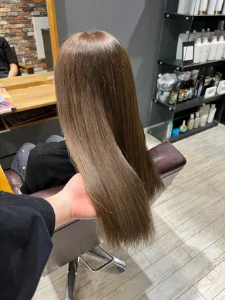 カラー 本田 歩のヘアスタイル