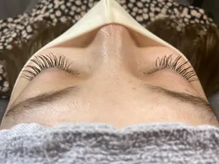 マツエク・マツパ リシェルアロハ 川西能勢口店(RECHEL ALOHA)所属・吉村 美咲のマツエク・マツパデザイン