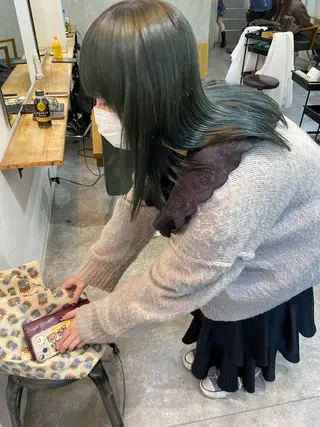 セミロング カラー 森貴裕/ベージュ/ パーマ/オリーブのヘアスタイル