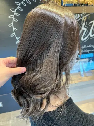 ミディアム カラー 名古屋／デザイン／ ブリーチ/松井亮磨のヘアスタイル