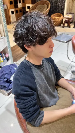 パーマ ヘアアレンジ メンズ 毛流れ職人 /和田瑞生のヘアスタイル