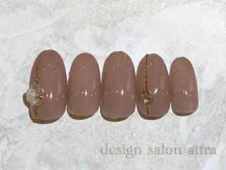 ネイル デザインサロン attra 本八幡店のネイルデザイン