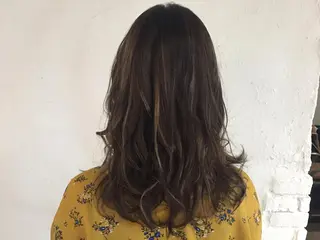 カラー 伊藤 優希のヘアスタイル