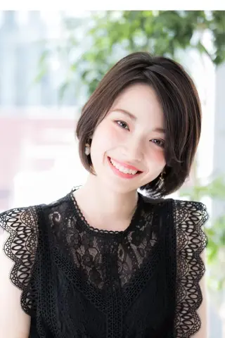 カラー HairSignature所属・ブリーチ指名神戸 No.1美容師RENのヘアスタイル