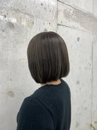 ショート カラー 澤田 萌生のヘアスタイル