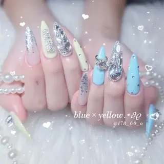 ネイル HAPPINAS れん┊痛ネイル&3Dのネイルデザイン