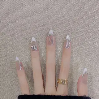 ネイル 清水 亞美のネイルデザイン