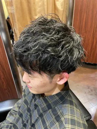 ミディアム パーマ メンズ 高垣 大輔のヘアスタイル