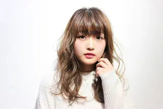 ミディアム 所渉/韓国レイヤー /ウルフカットのヘアスタイル