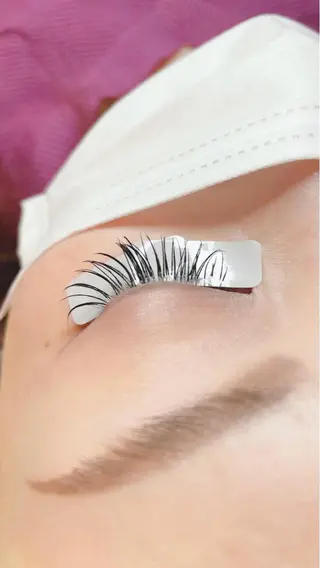 マツエク・マツパ 西岡 美香子のネイルデザイン