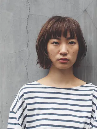 ショート カラー 酒井 麻里のヘアスタイル