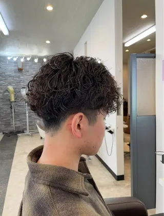 パーマ 甲田 和生のヘアスタイル