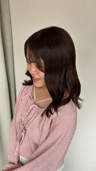 カラー 廣田 真依のヘアスタイル