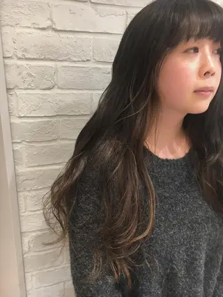 カラー 江原 彩華のヘアスタイル