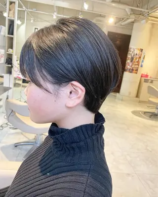 ショート 本田 卓也のヘアスタイル