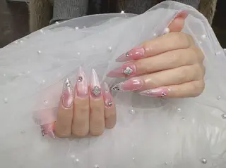 ネイル ENsalon AKIRAのネイルデザイン