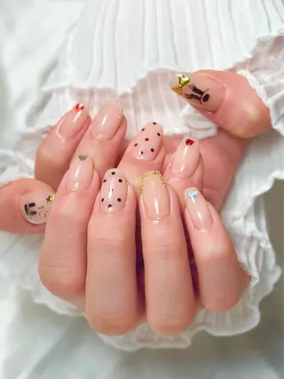 ネイル マルサンカクシカク所属・○△□ 守口市のネイルデザイン