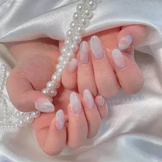 ネイル RAFFINE 月🦋🩵のネイルデザイン