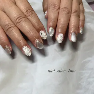 ミディアム ネイル nail salon émuのネイルデザイン