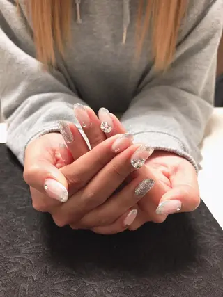 ネイル 辻 依子のネイルデザイン