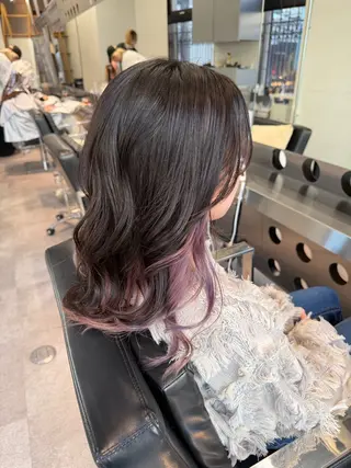 ミディアム 湖香 (コノカ)のヘアスタイル