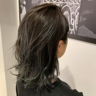 カラー ルームスつかしん店所属・宮村 勇希のヘアスタイル