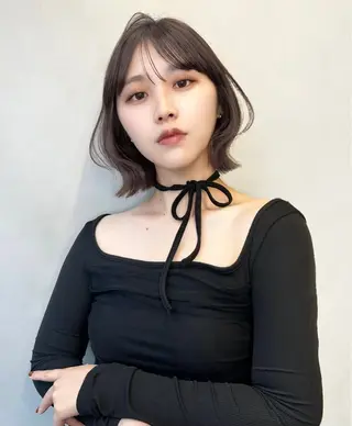 ミディアム Lond profil 浦和所属・浦和/ハッシュカット /ウルフ/設樂彩乃のヘアスタイル