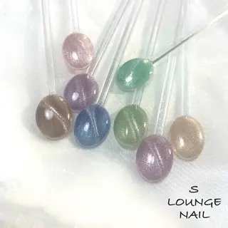 ネイル S LOUNGE NAIL所属・パーツたくさん🍓 SUMIのネイルデザイン