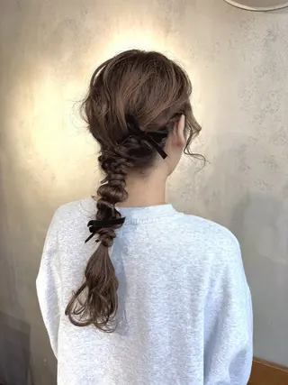 ヘアアレンジ 梅田美容室 山崎海波のヘアスタイル