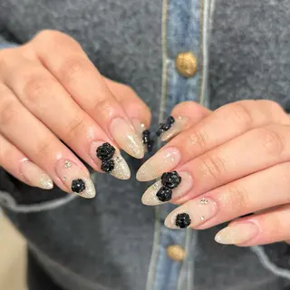 ネイル Dahlia Beauty ダリアビューティー所属・春日井Dahlia Beauty中川のネイルデザイン