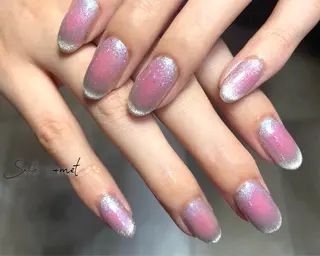 ネイル 花岡 美沙子のネイルデザイン