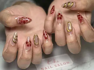 ネイル 💕鈴木ユリ パラジェル/オフ無料のネイルデザイン