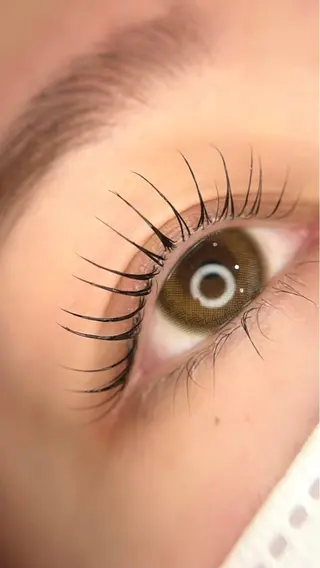 マツエク・マツパ diarblue平塚 /nanoha🎀の眉毛・アイブロウイメージ