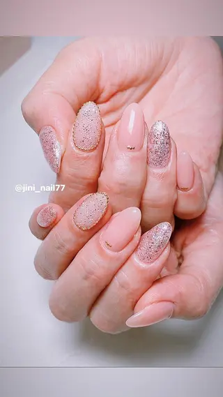 ネイル JINI NAIL所属・ジニ ネイルのネイルデザイン