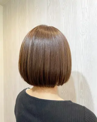 ショート カラー ヘアアレンジ HUENEST アカデミーサロンのヘアスタイル